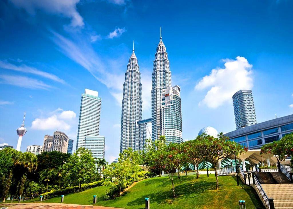 Kota Damansara Business Petaling Jaya