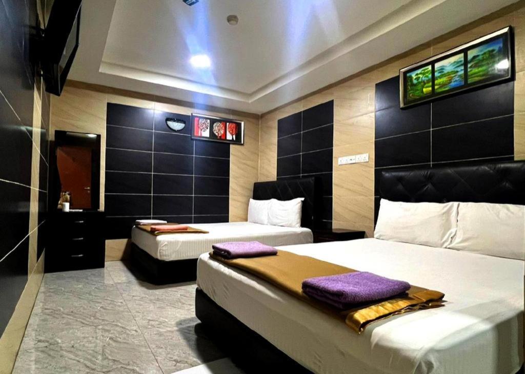 Kota Damansara Business